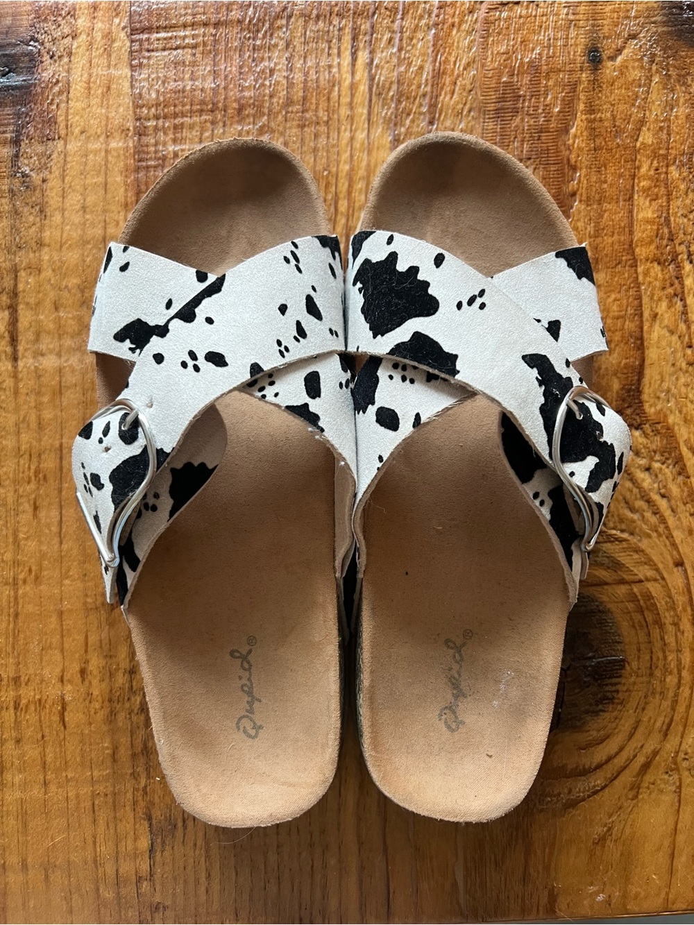 Cow Print Cross-Strap Slide Sandals - Black & White